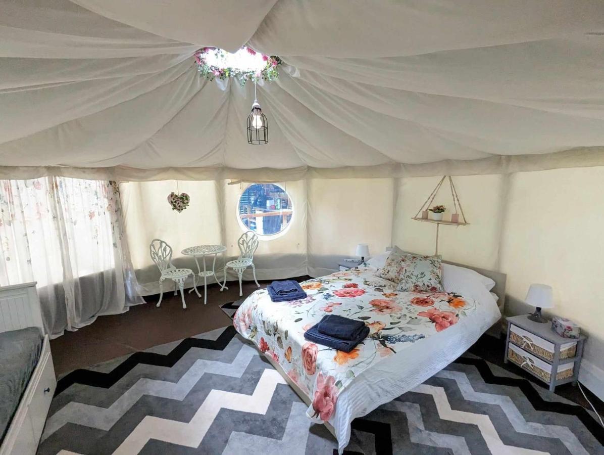 Hotel Luxury Glamping @Moulin Des Forges Moutier-Malcard Zewnętrze zdjęcie